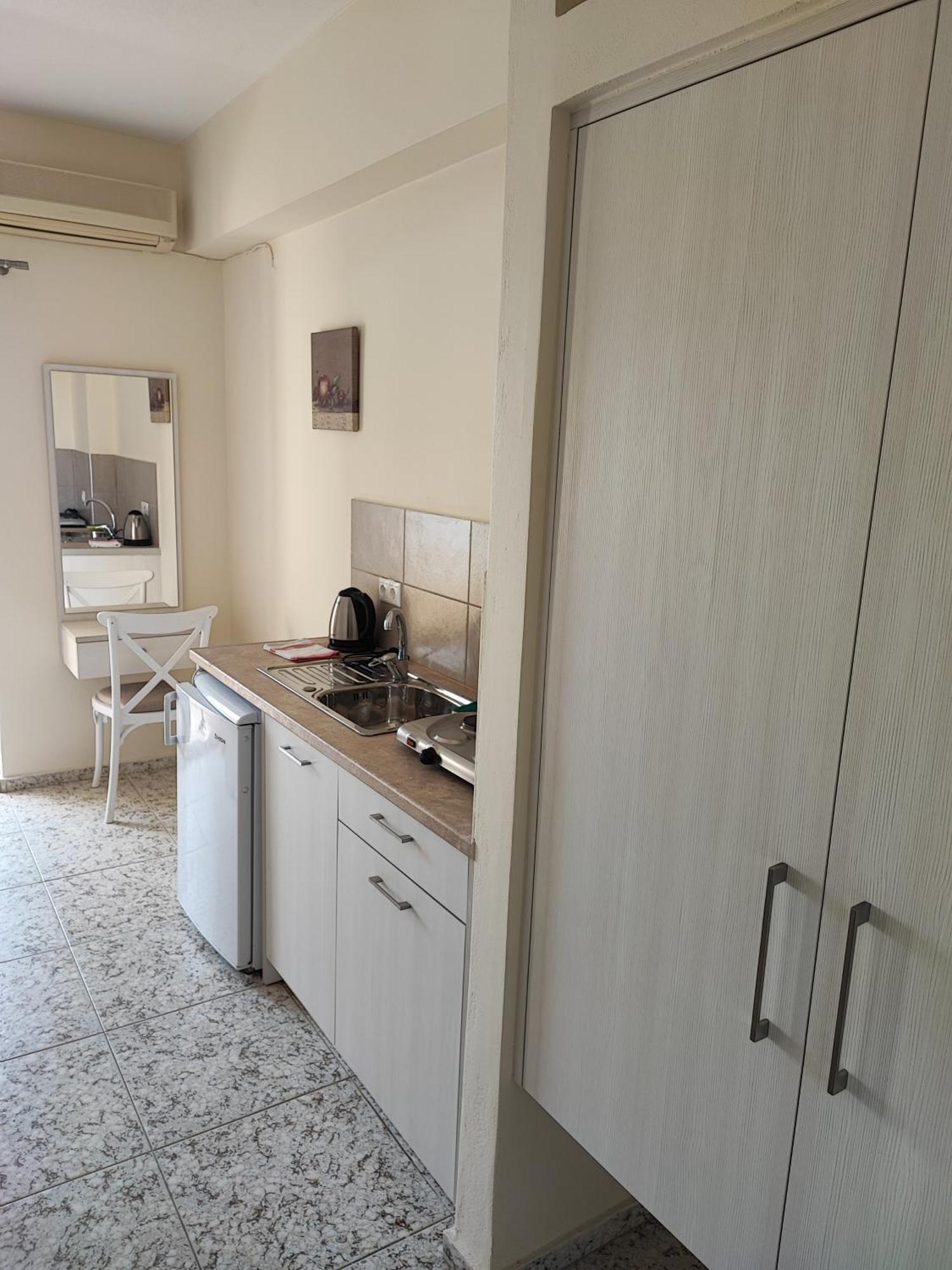 Alexia Rooms Palaiochora Pokój zdjęcie