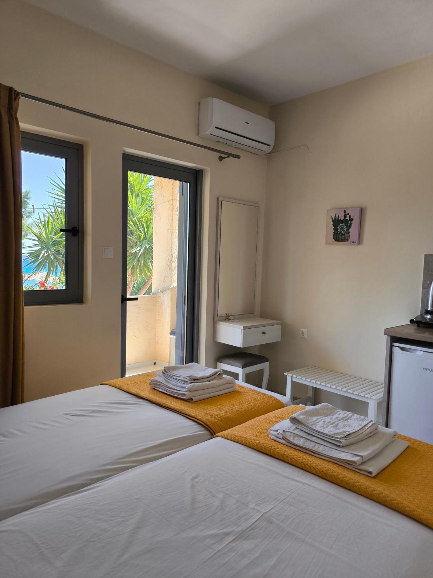 Alexia Rooms Palaiochora Pokój zdjęcie