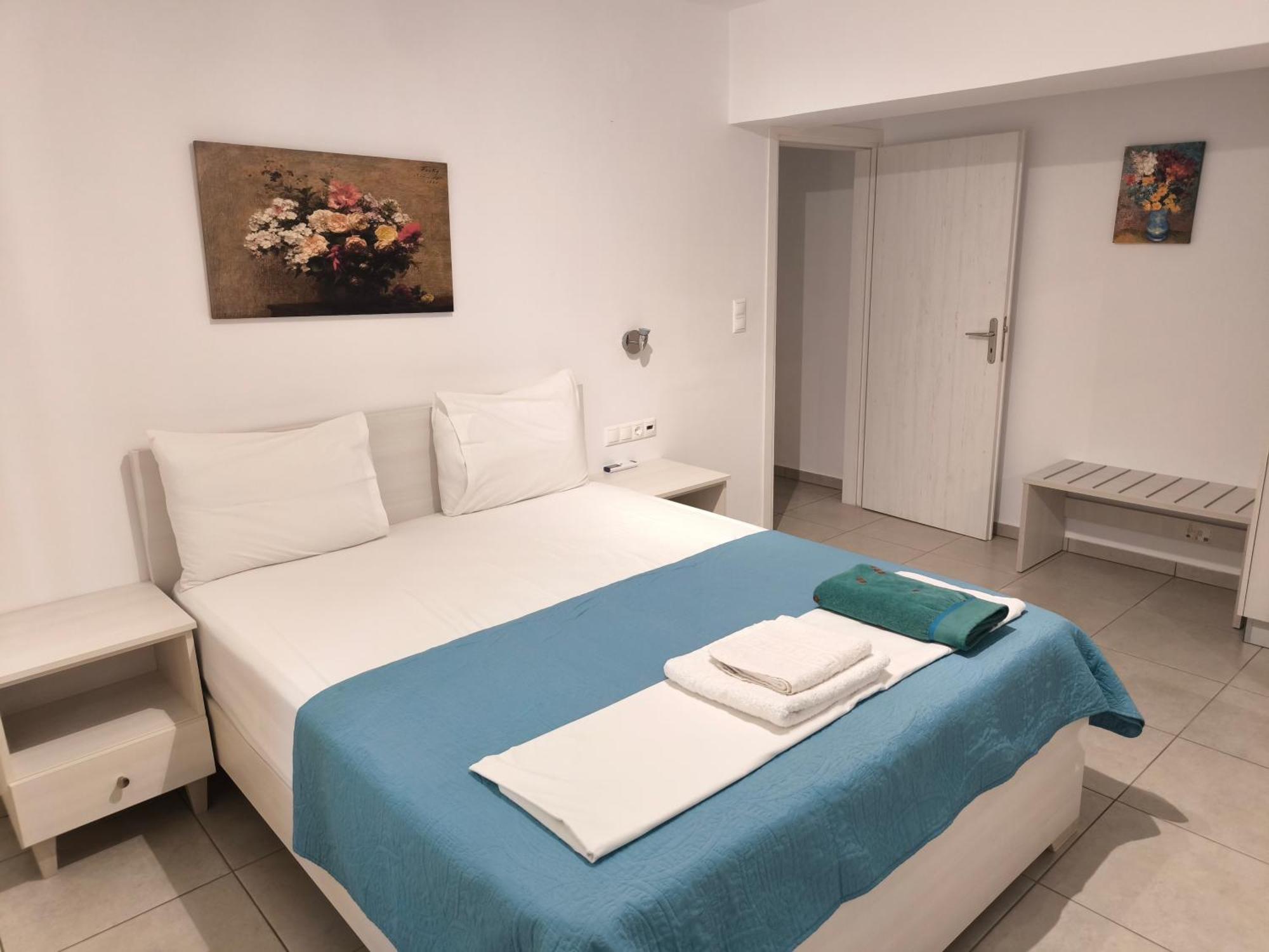 Alexia Rooms Palaiochora Zewnętrze zdjęcie